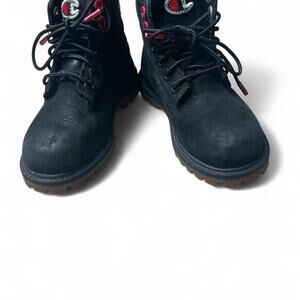 Size 9 champion x timberland